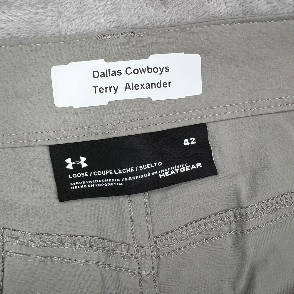 Under Armour HeatGear Cargo Shorts Mens 42 Grey Dallas Cowboys Team Issued Terry - Picture 8 of 10